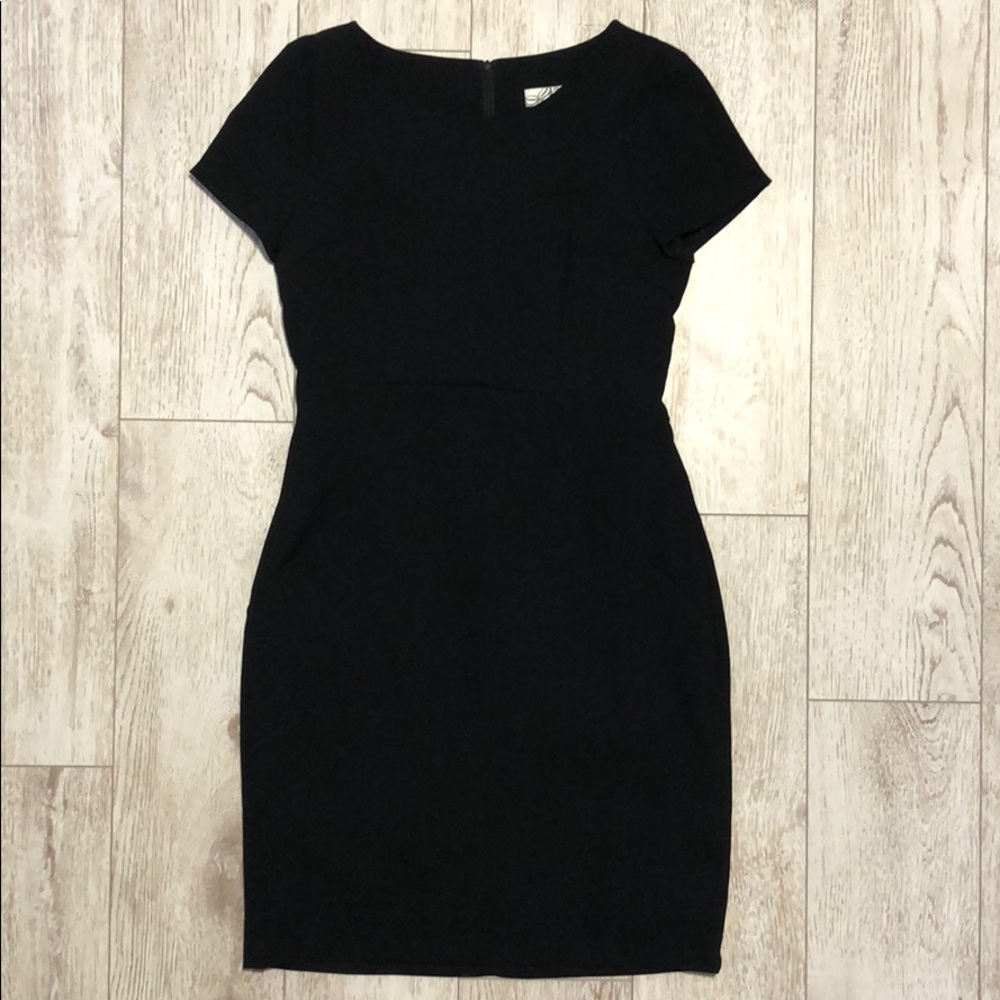 Andra size S black office front pockets dress